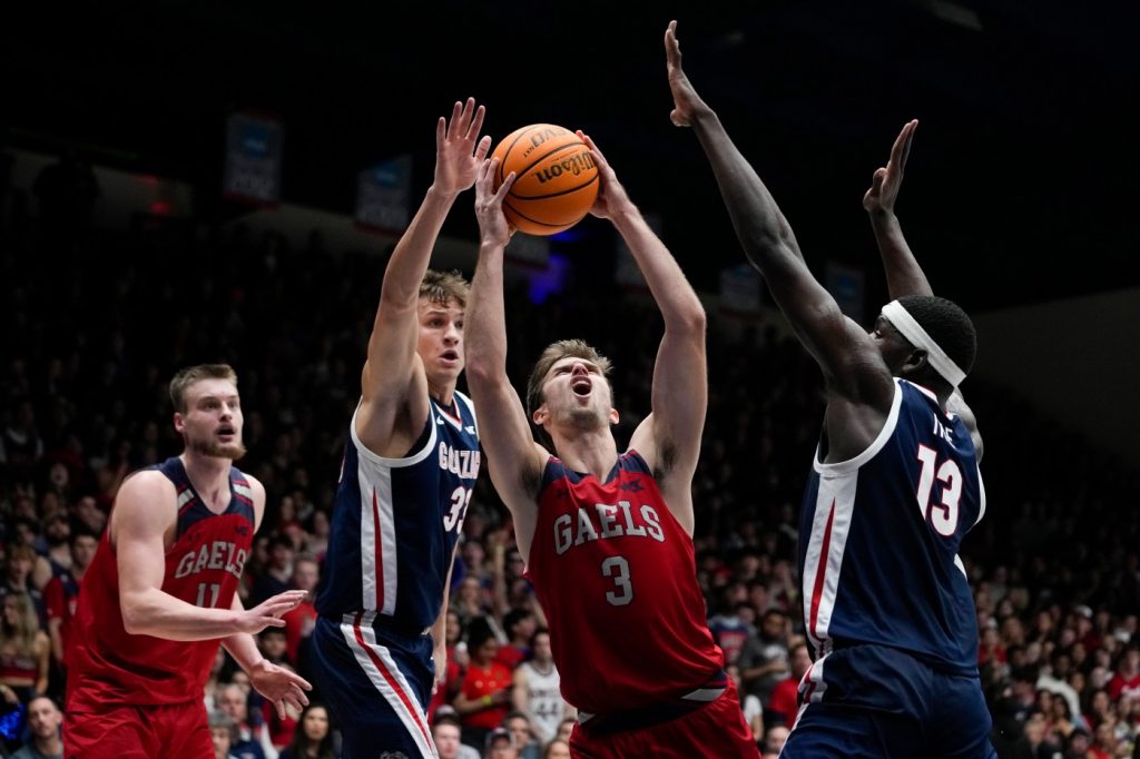 No. 23 Gonzaga spoils No. 17 Saint Mary’s perfect WCC season