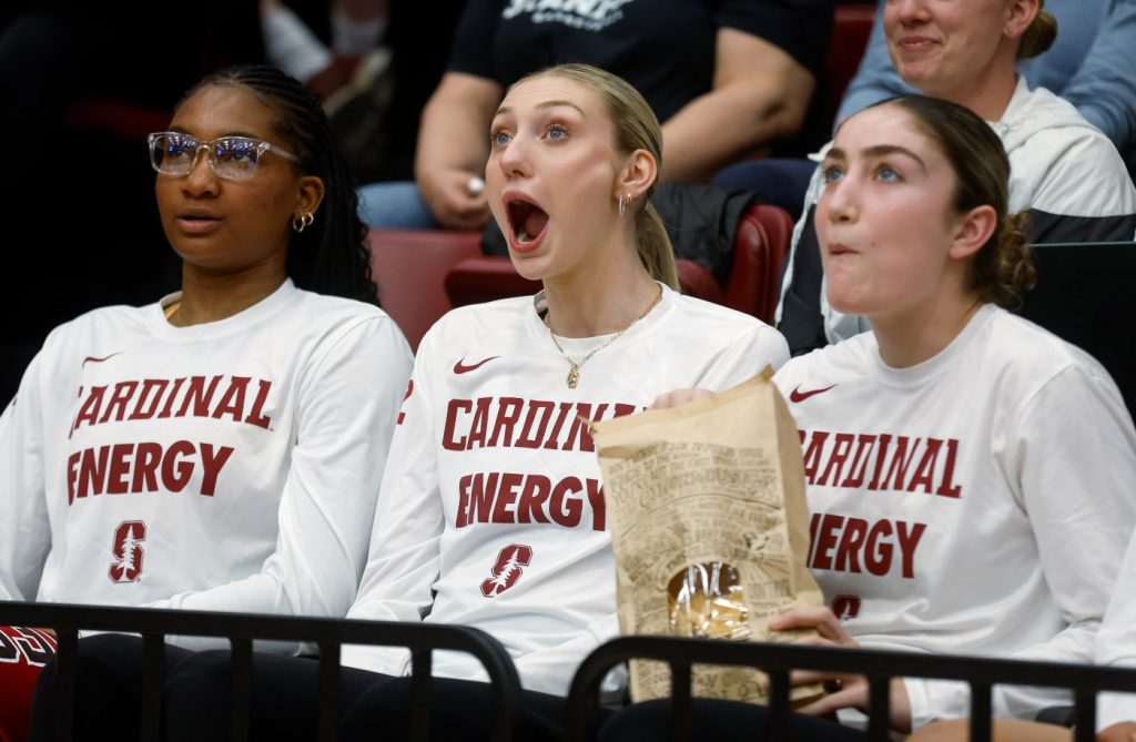 March Madness: Stanford women miss out on No. 1 seed, but VanDerveer unbothered