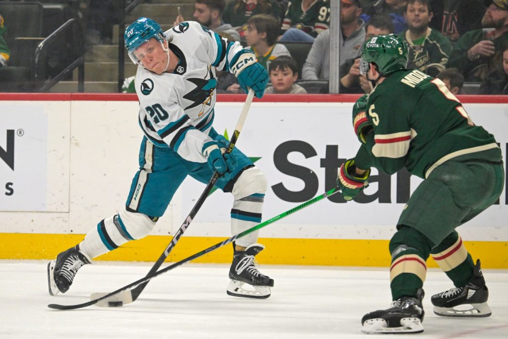 Minnesota Wild star scores late, hands Sharks frustrating loss