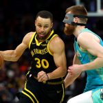 Warriors coast by Hornets for third straight win