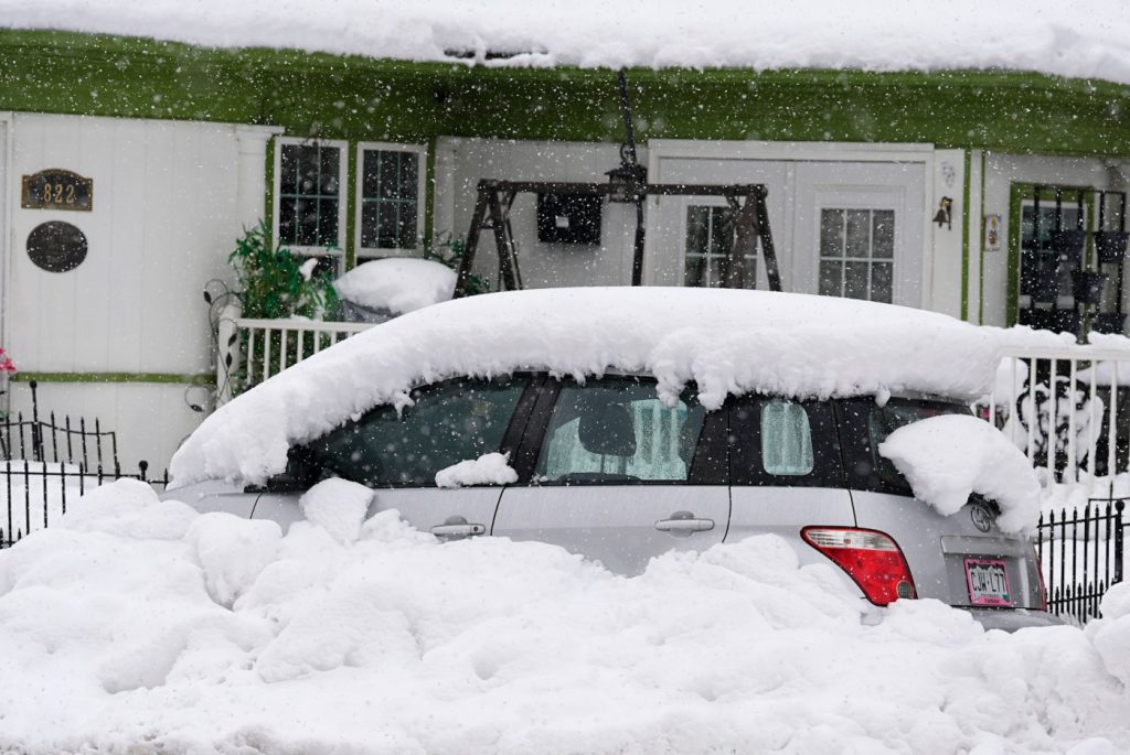 Major storm inundates Colorado with feet of snow