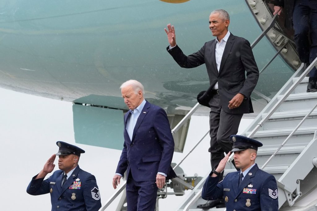 Biden sets $25 million fundraising record with Clinton, Obama