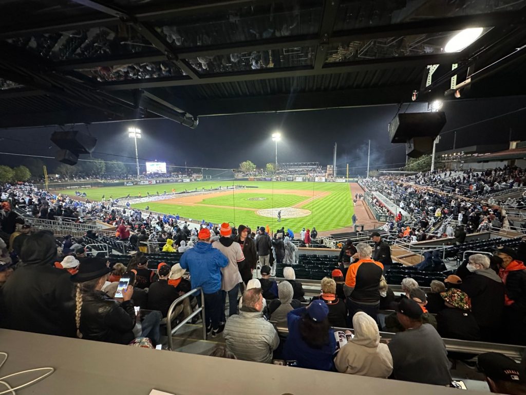 SF Giants-Dodgers: Rain cuts short Matt Chapman’s debut, Kyle Harrison’s impressive start