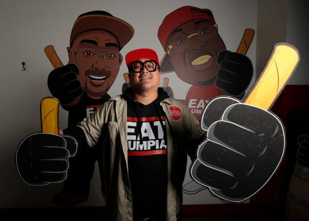 Baseball 2024: Oakland chef hits it out of Oracle Park with his lumpia