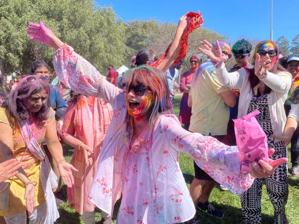 Milpitas celebrates Hindu festival of colors