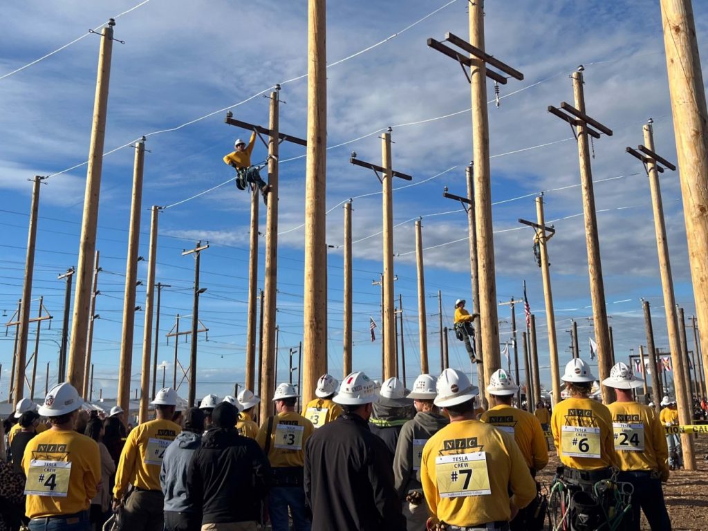 Student dies at Northwest Lineman College in Oroville after pole breaks