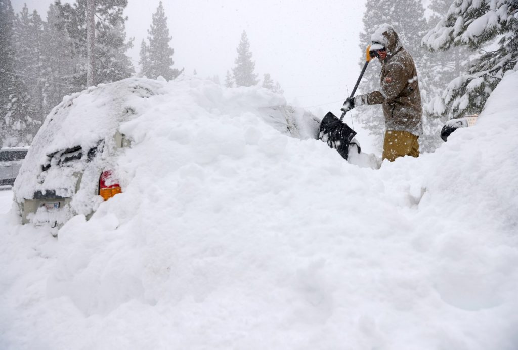 Blizzard warning extended, roads impassable as Tahoe tries to dig out