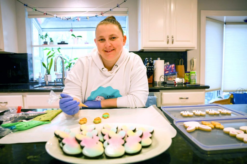 Make, bake, decorate: Sunnyvale woman sells homemade Easter-themed cookies