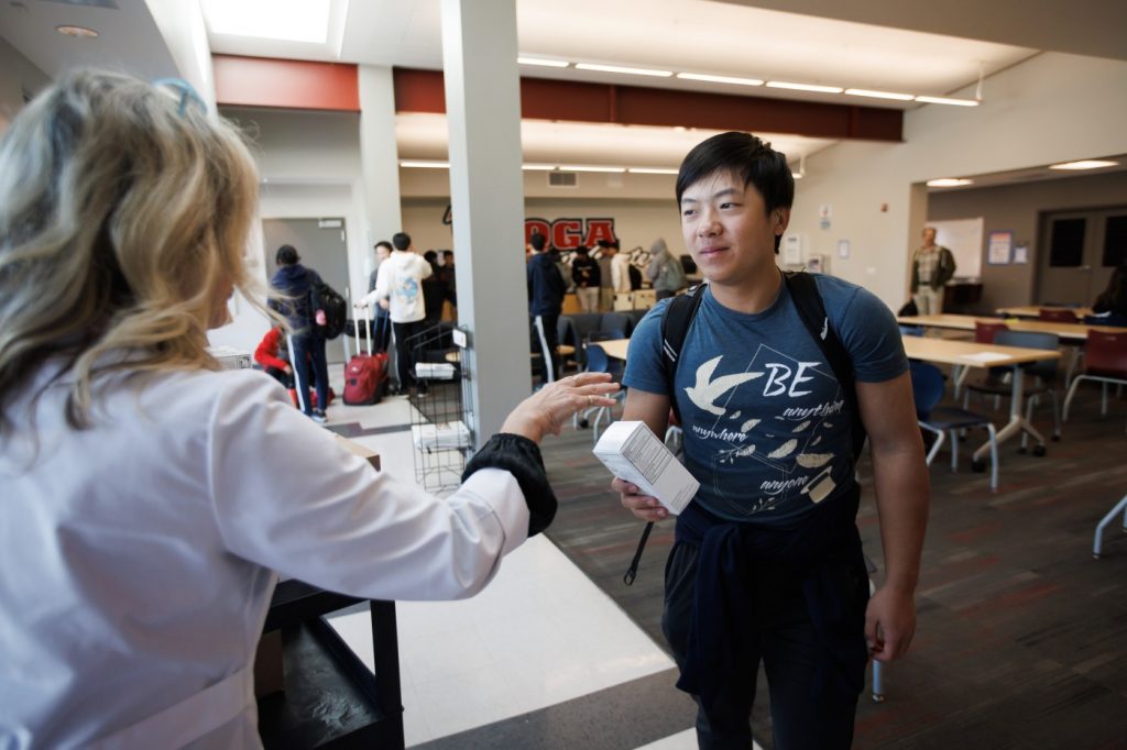 21st-century CPR: Los Gatos, Saratoga high schools hold student Narcan training