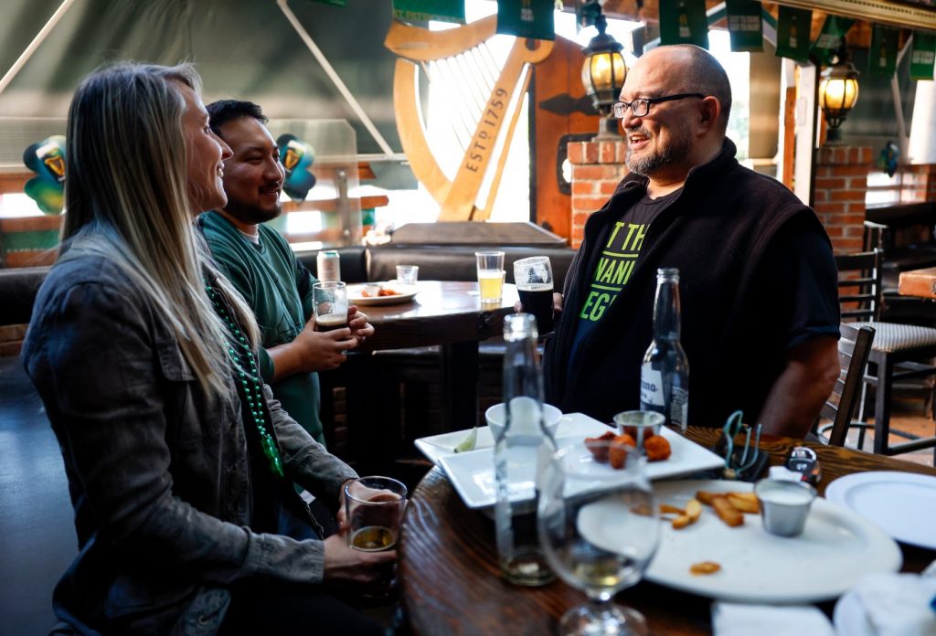 30-year-old Sunnyvale Irish pub keeps St. Patrick’s Day festivities flowing