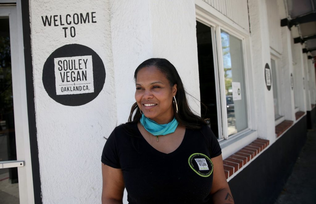 Oakland’s Souley Vegan restaurant is coming back, this time to Martinez