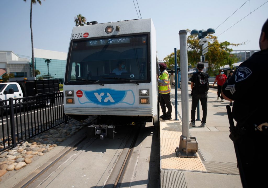 East San Jose light rail extension approved despite $122M in budget overruns