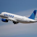 United flight from SFO makes emergency landing in Los Angeles airport