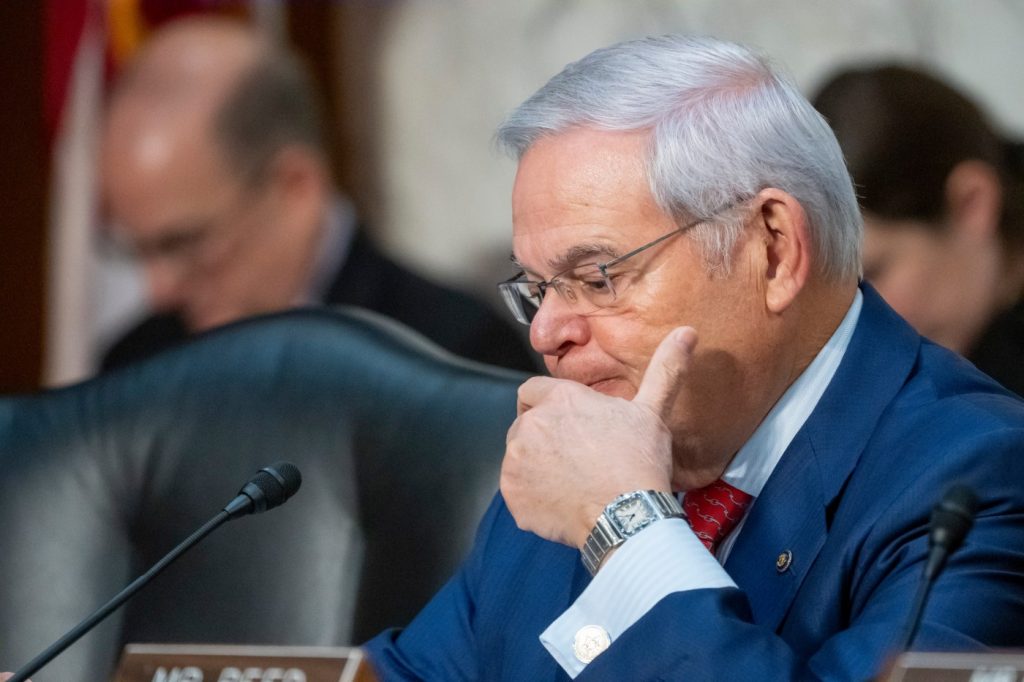 Sen. Menendez hit with new conspiracy, obstruction charges