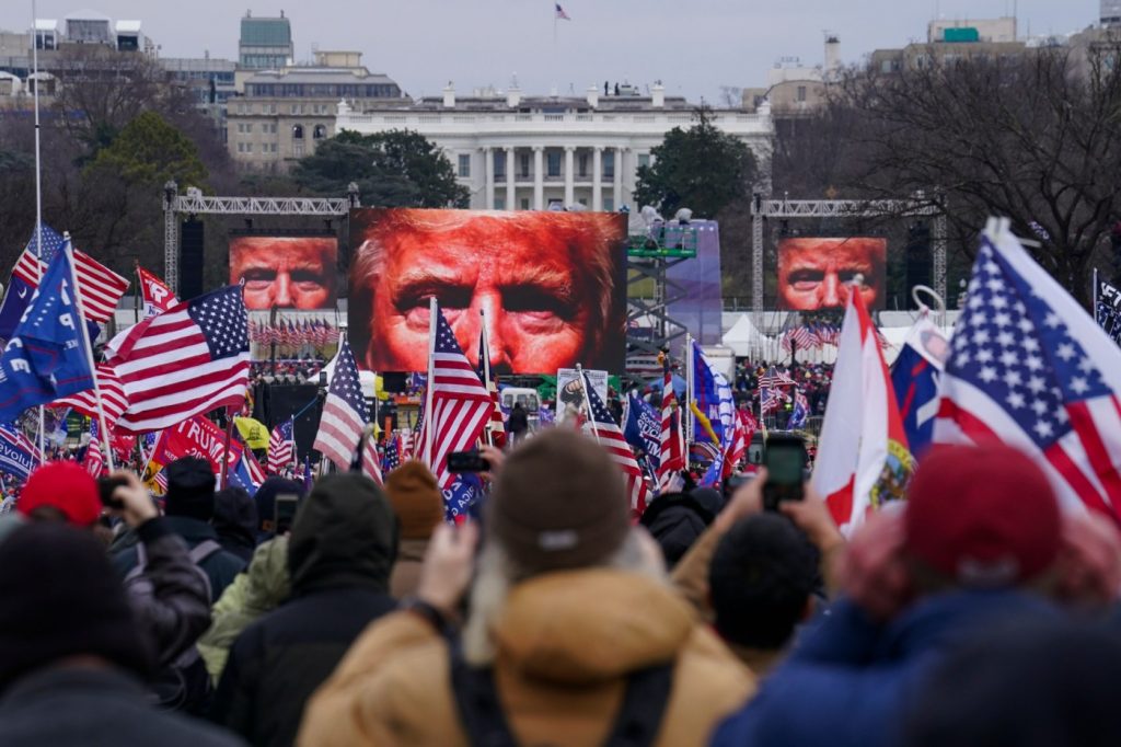 Charges against Trump and Jan. 6 rioters at stake as Supreme Court hears debate over obstruction law