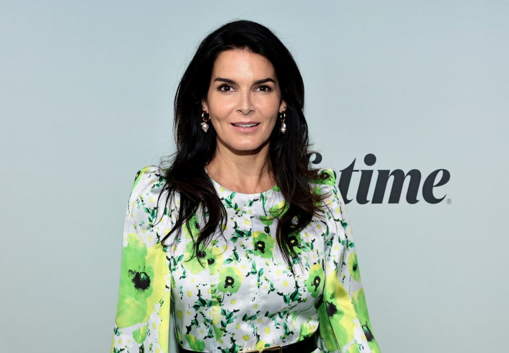 Angie Harmon receives apology from Bay Area company after delivery person killed her dog