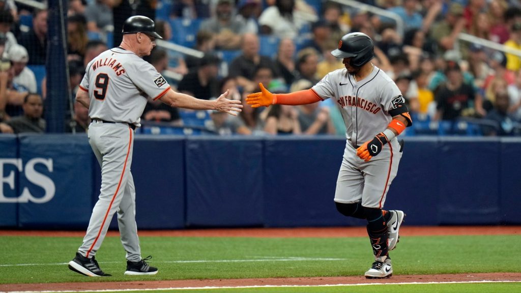 SF Giants turn power back on to beat Rays with 5 home runs