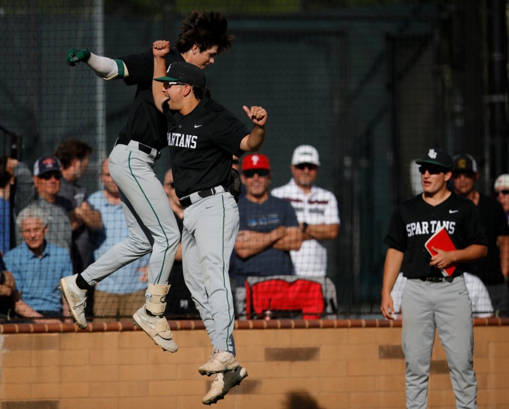 Never in doubt: De La Salle dominates in shutout win over San Ramon Valley