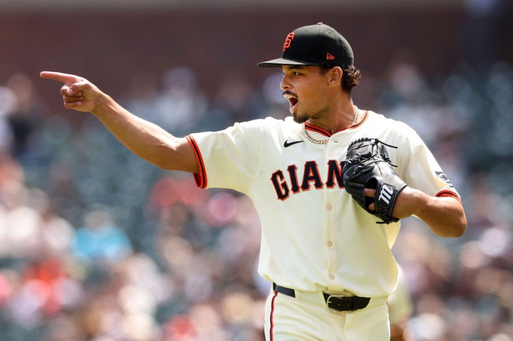 Jordan Hicks shines for SF Giants, who even steal three bases in win over Nationals