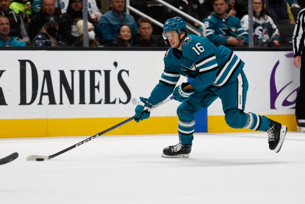 Sharks bring up centerman as final post-trade deadline recall