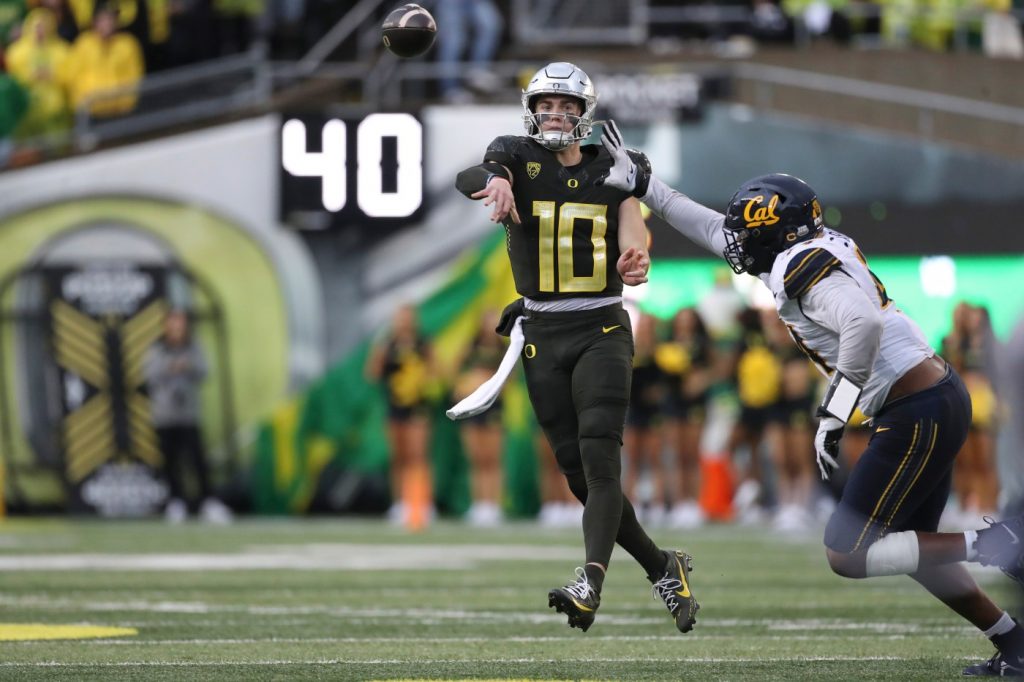 Pac-12 financials: Oregon stands alone as self-sufficient operation ahead of entry into Big Ten