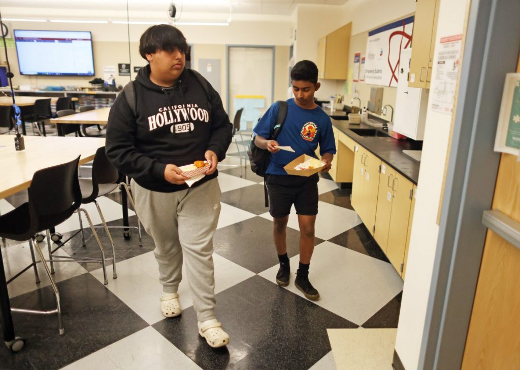 No D’s and F’s? No extra credit? Will Bay Area schools’ switch to equity grading help or harm students?