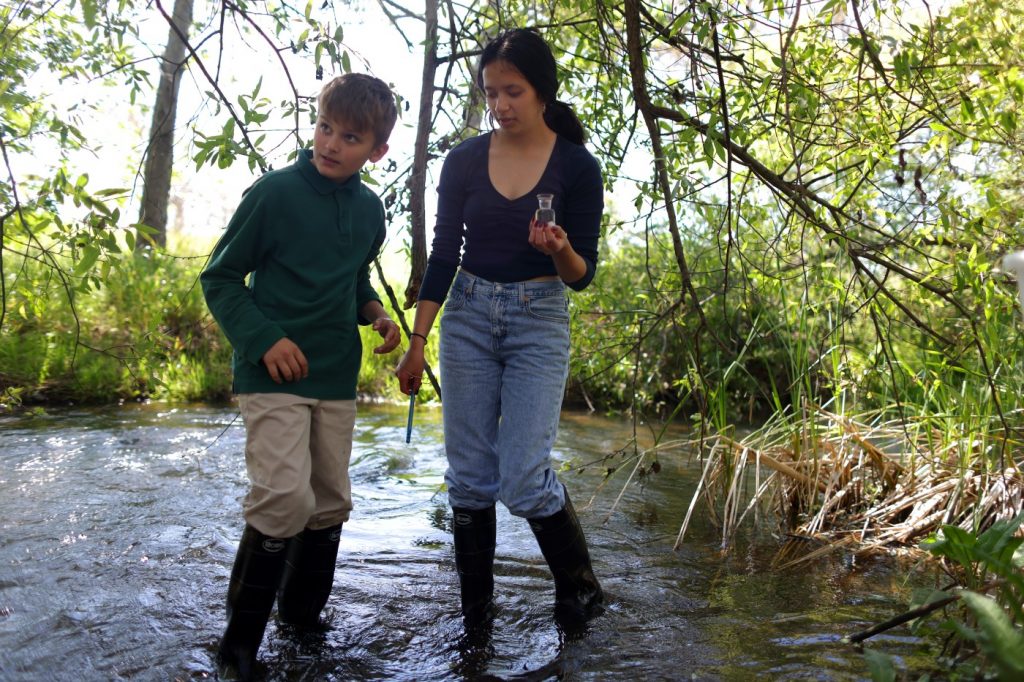 Pioneering program teaches students about local watershed