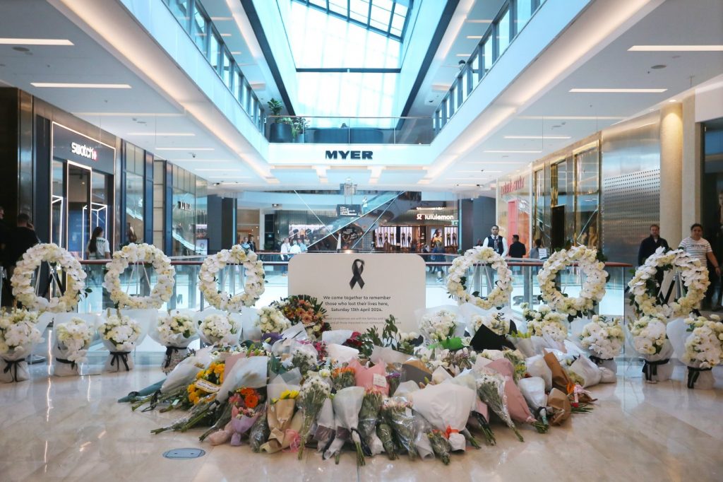 Shoppers return to ‘eerie, quiet’ Sydney mall after mass stabbings