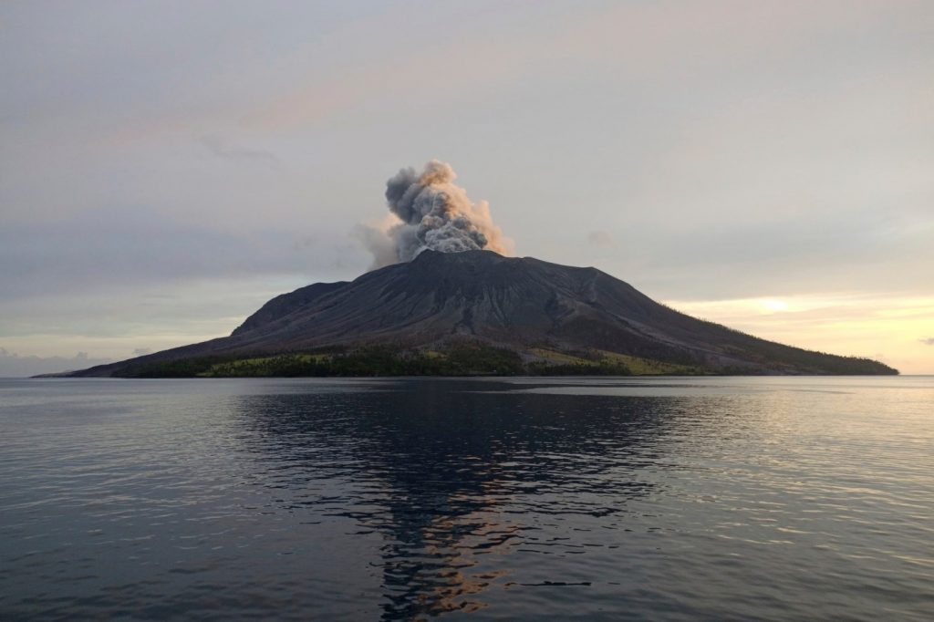 Indonesia volcano continues to erupt, closing nearby airport