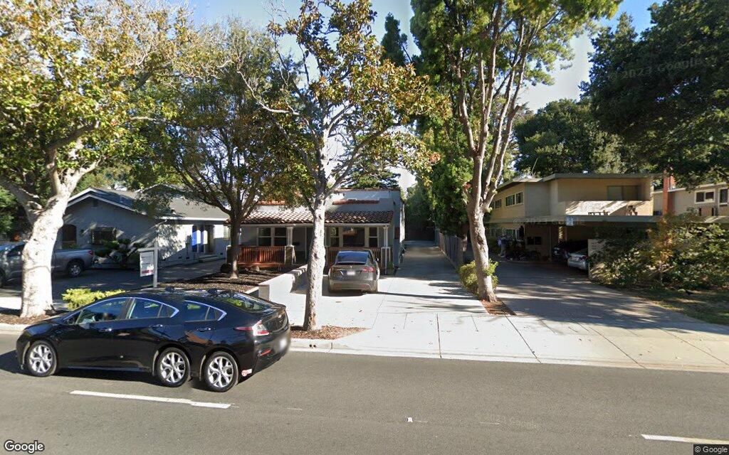 Multi family in Palo Alto sells for $2.9 million