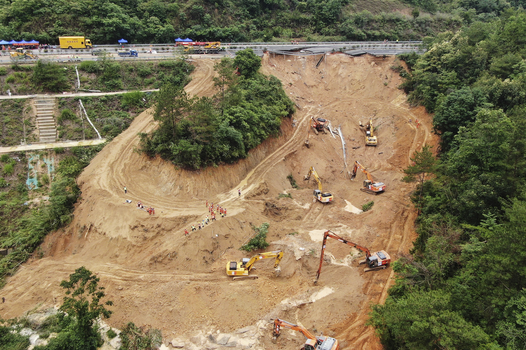 Death toll climbs to 48 from highway collapse in China