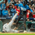 Miscues loom large in SF Giants’ series-opening loss to Phillies