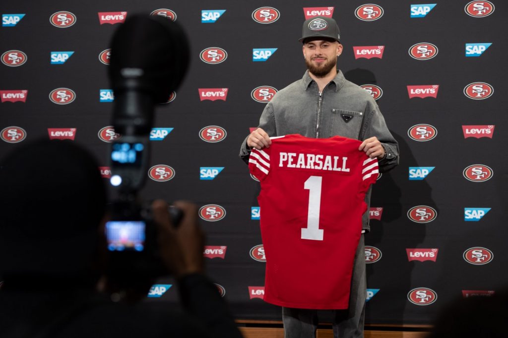 49ers reveal jersey numbers for rookies, including top pick Pearsall