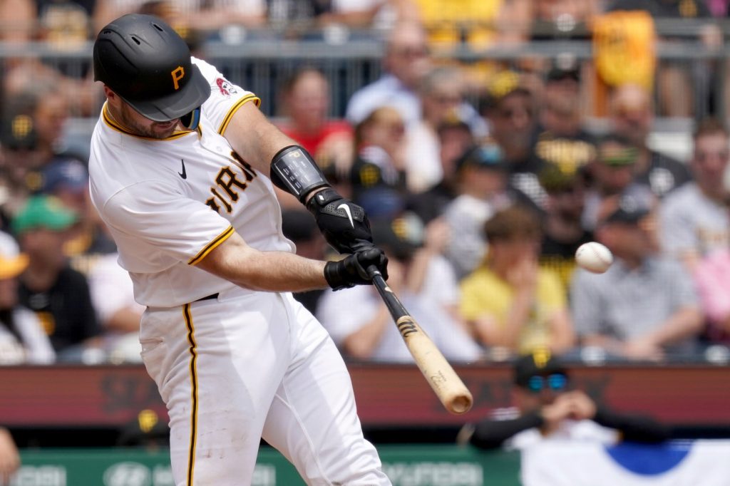 SF Giants surrender Joey Bart’s first career grand slam in Pittsburgh finale