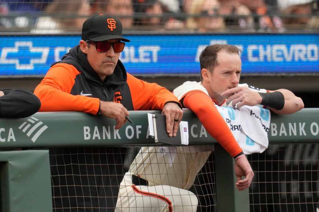 Back in Philadelphia, Pat Burrell searches for answers to SF Giants’ struggling offense