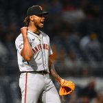 SF Giants give Pirates taste of their own medicine in dramatic comeback win