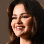 Selena Gomez hangs out with LA chefs in her new Food Network series