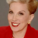 Dear Abby: When I mentioned my fiance’s name, my great-aunt freaked out