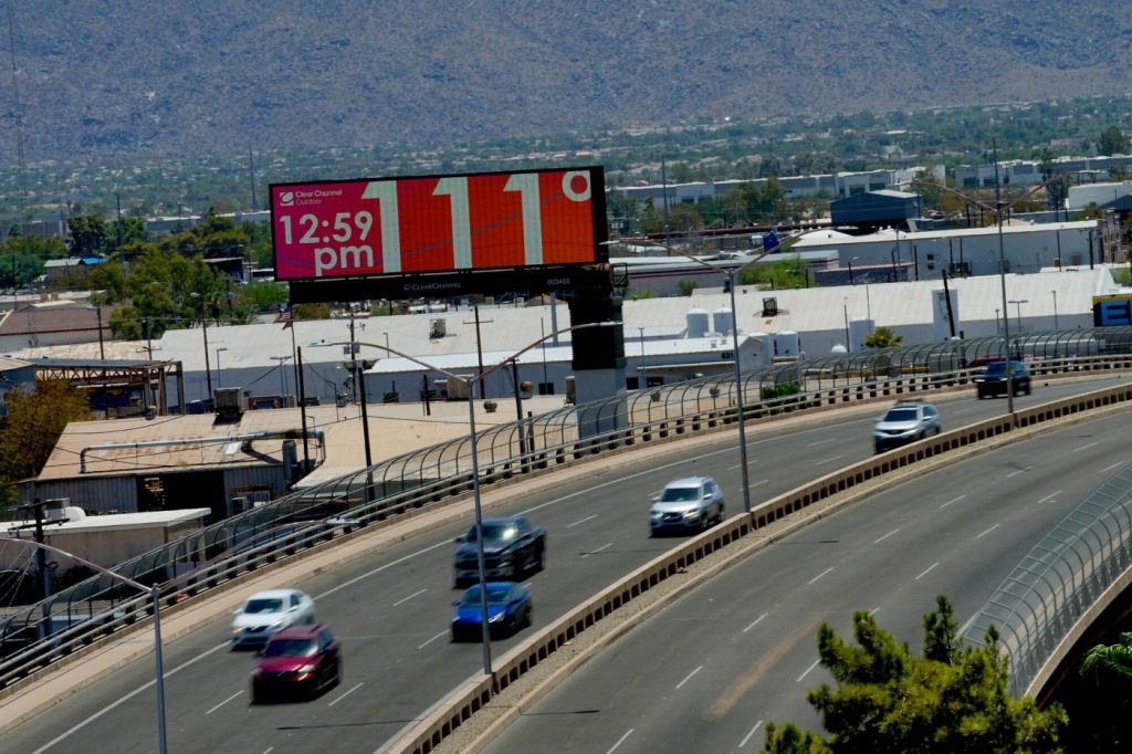 Arizona boosts heat protection after hundreds died last year