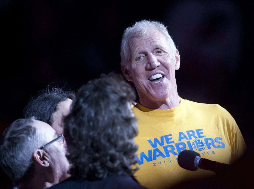 Bill Walton, Hall of Fame player who became a star broadcaster, dies at 71