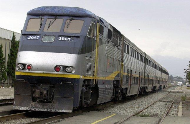 Man killed by train in Berkeley is identified