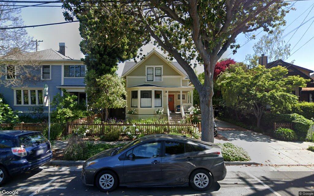 Single-family house in Palo Alto sells for $4.3 million