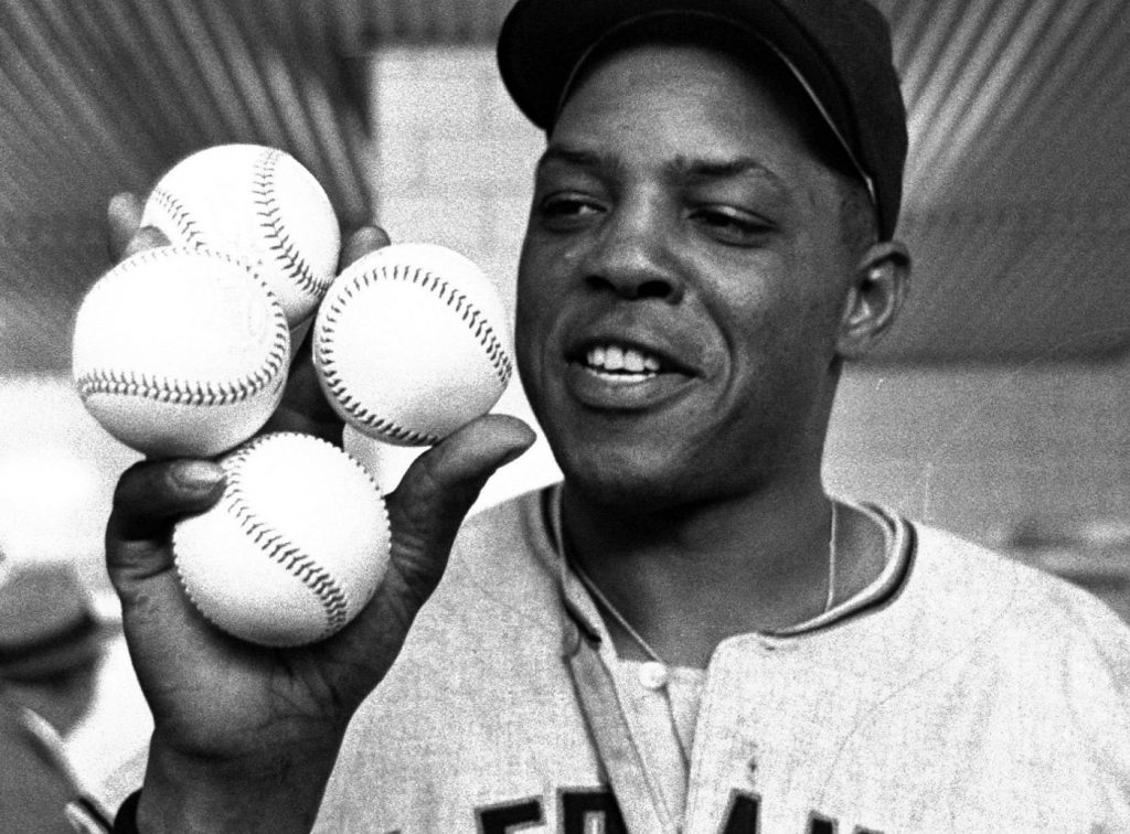 SF Giants legend, MLB Hall of Famer Willie Mays dies at 93 years old