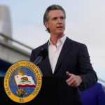 Newsom wants to limit students’ use of smartphones in school