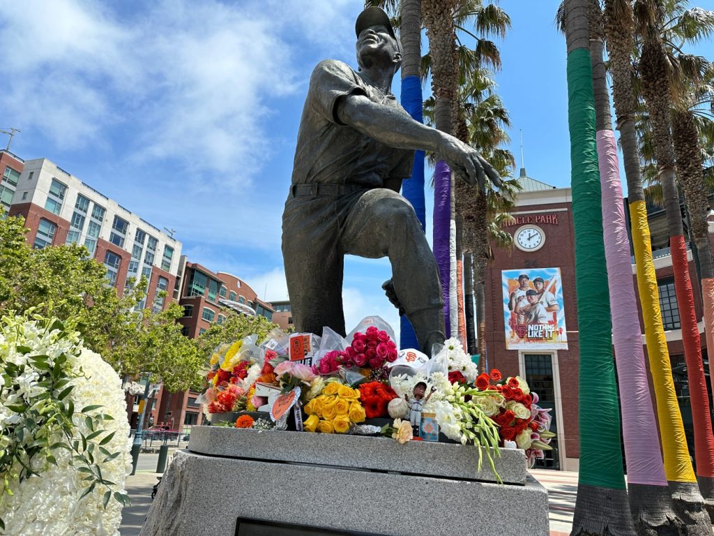 At Willie Mays Plaza, SF Giants and baseball fans celebrate life of a legend