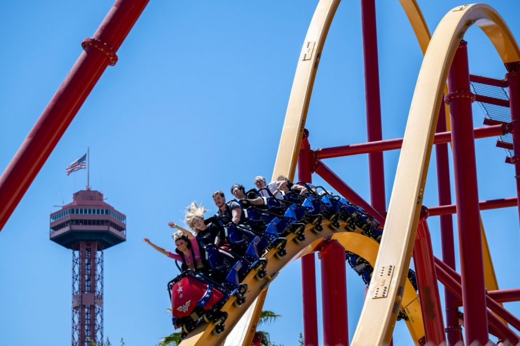 Six Flags-Cedar Fair merger won’t force sale of Magic Mountain or Knott’s Berry Farm