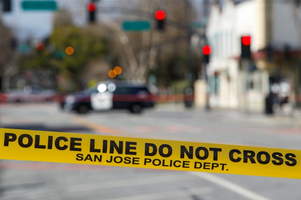 San Jose: Motorcyclist killed in crash on The Alameda