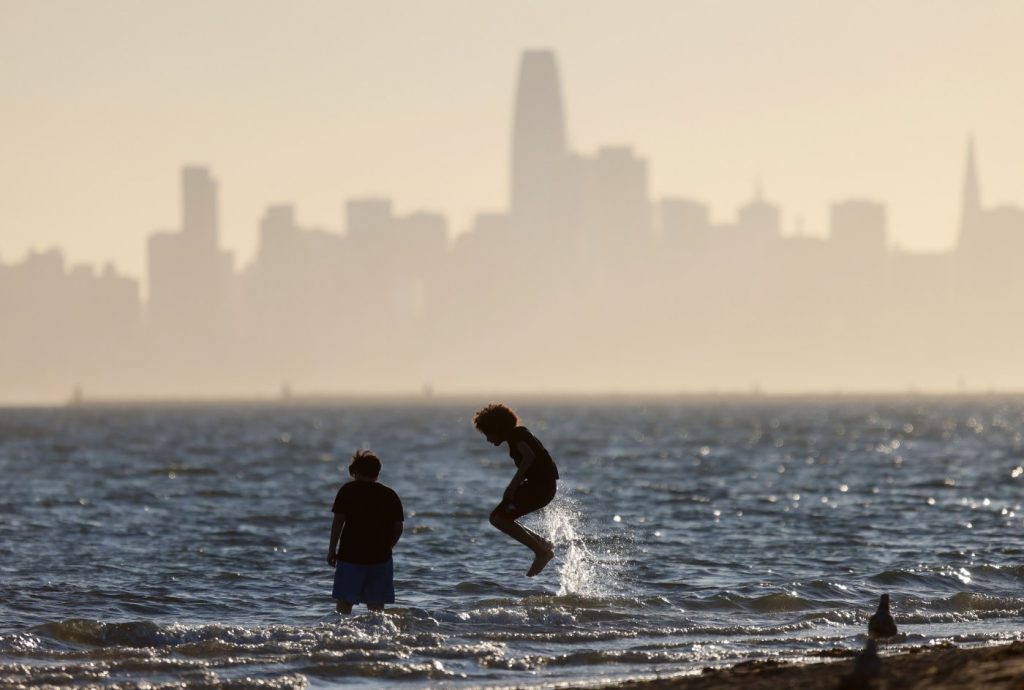 More cooling centers open as the Bay Area heats up