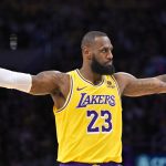 LeBron James to re-sign with Lakers for reported 2-year, $104 million deal