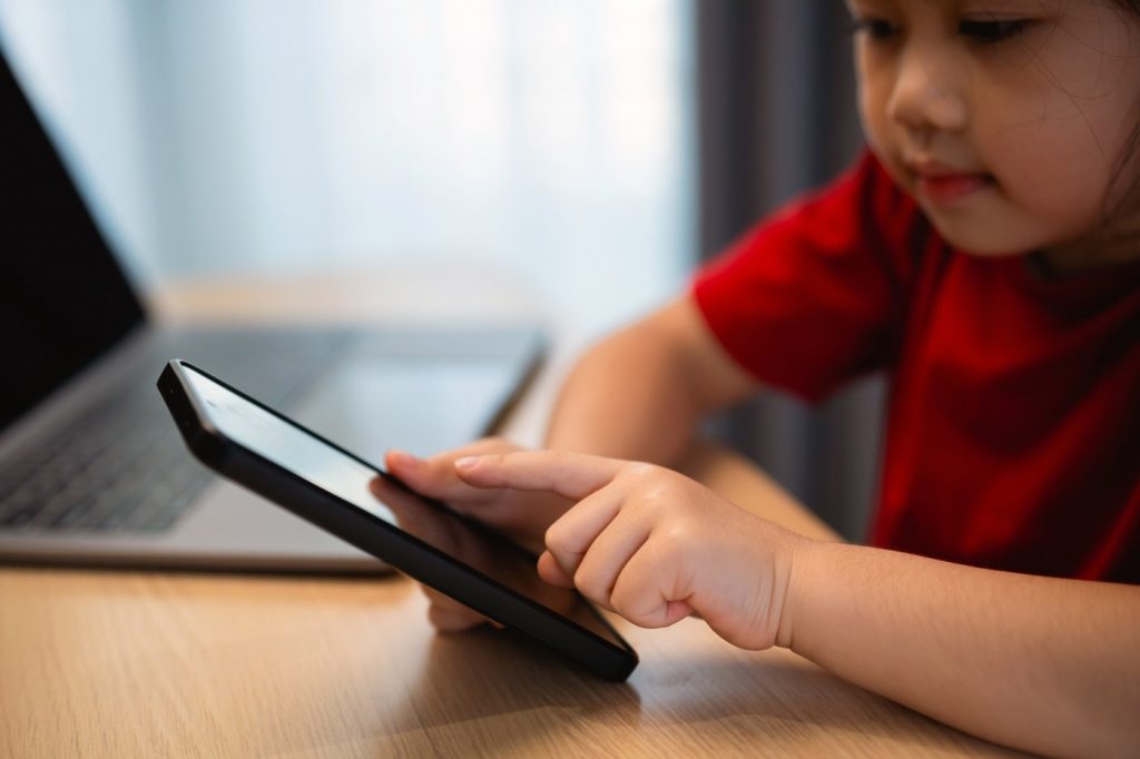 Too much screen time harms children, experts agree. So why do parents ignore them?